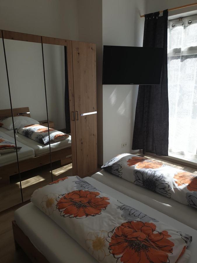 Apartment & Zimmer Hofacker Pernegg an der Mur Exteriör bild